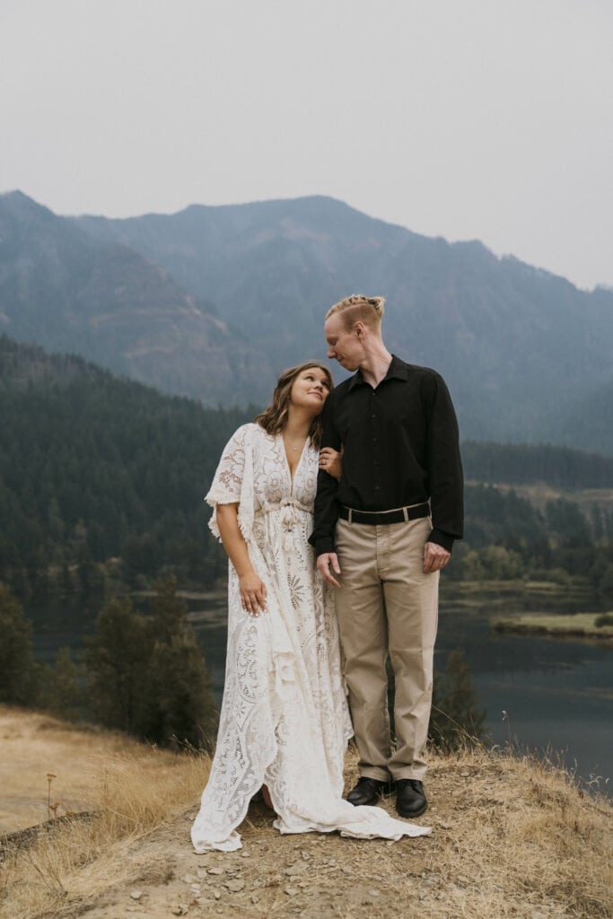 how to elope in oregon