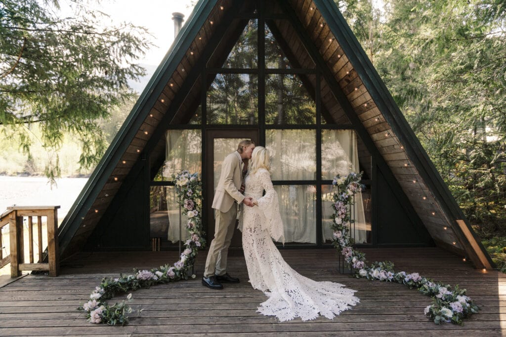 packwood, Washington cabin elopement